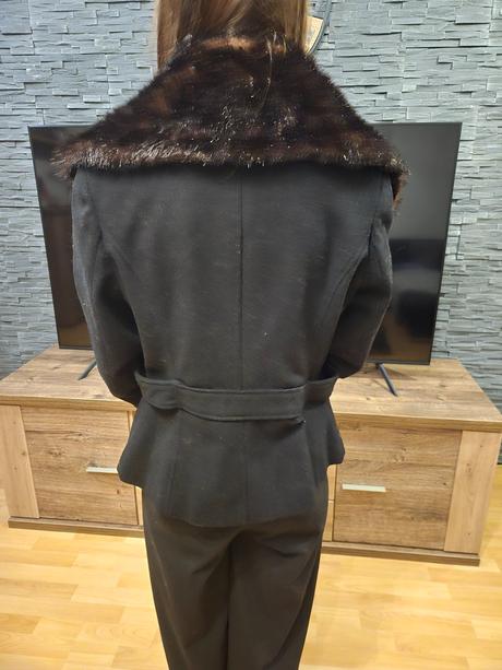 Čierny vlnený kabat 38, orsay,m