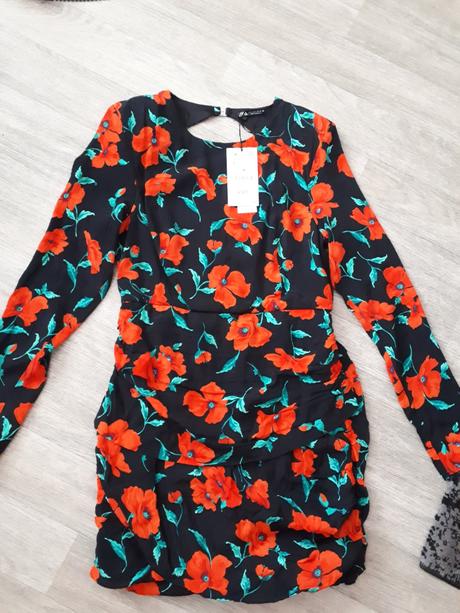 Saty s kvetinovym vzorom zara, zara,l