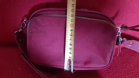 Predám mini tašku na plece., 