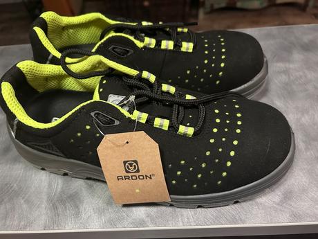 Pracovne topanky, 41