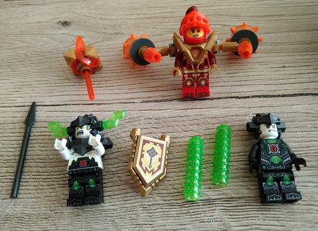 Lego nexo knights 72003, šialený bombardér, 