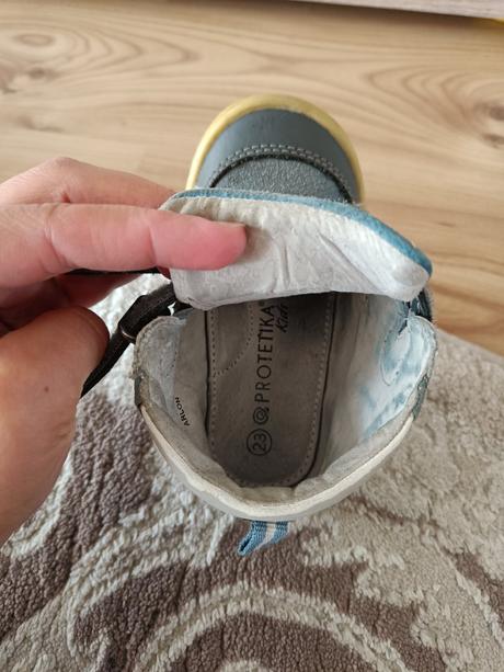 Poltopánky, protetika,23