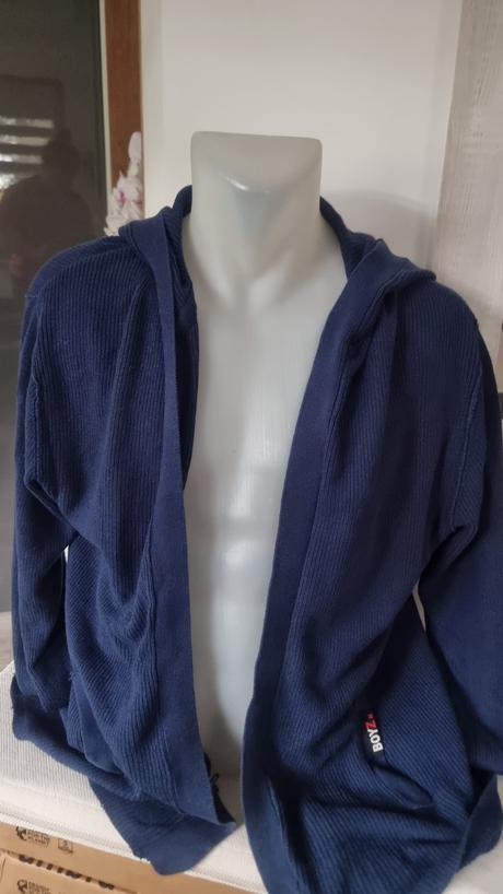 Modry sveter, zara,140