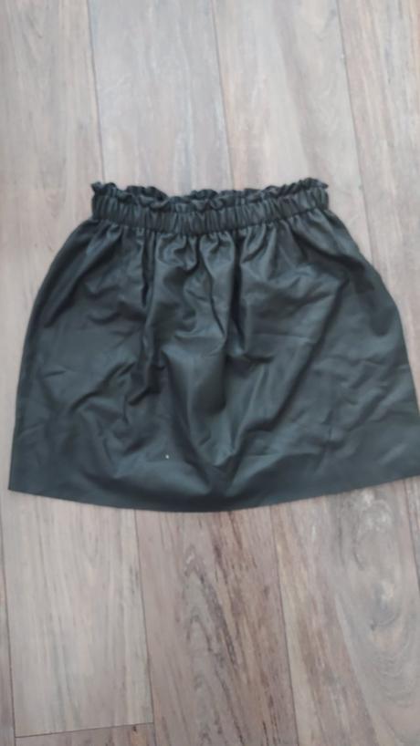 Suknicka, sinsay,146