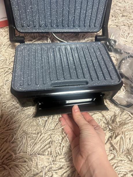 Kontaktný gril rohnson r-2105 panini maker,