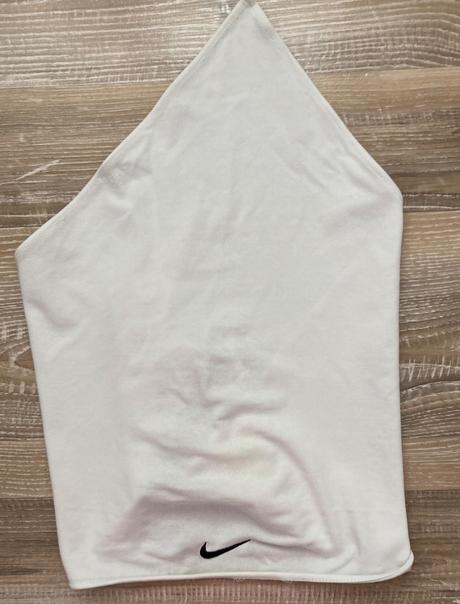 Šatka na hlavu, nike