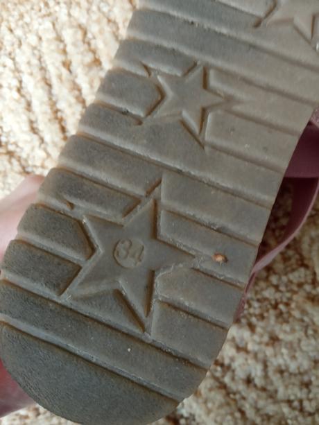 Ružové sandále, graceland,34