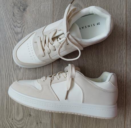 Tenisky, 39