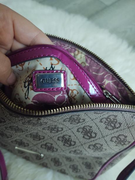 Kabelka guess, guess