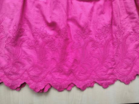 Šaty s vyšívanou sukničkou, george,110