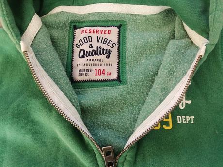 Mikina reserved v104 zelená na zips s kapucnou, reserved,104