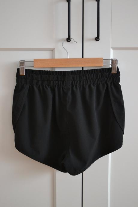 Čierne šortky 4f xs, xs