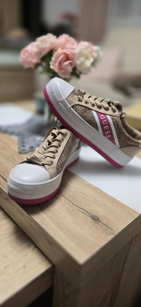 Guess tenisky, guess,37