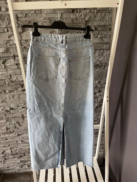 Zara v.s, zara,s