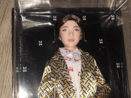 Barbie ken suga skupina bts,