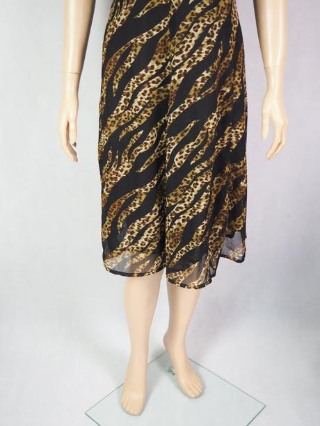 Kvalitné letné šaty rené derhy, 44