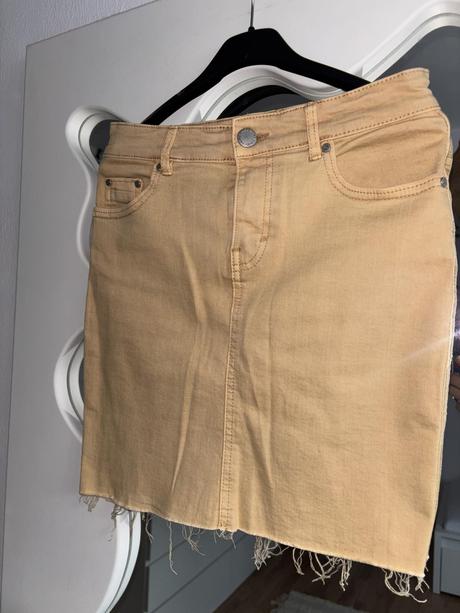 Horčicová sukňa amisu 34/36, amisu,34 / 36 / s / xs