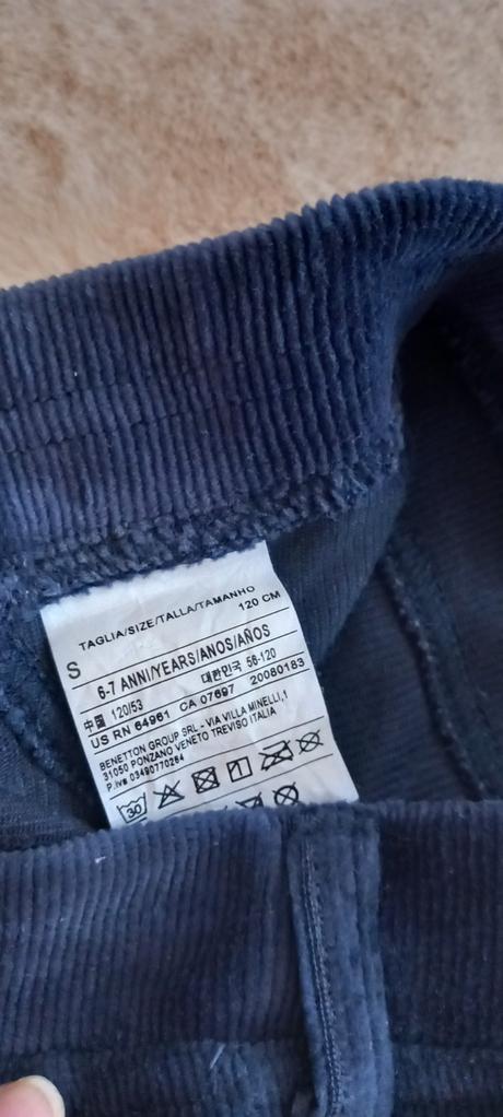Legíny, benetton,122