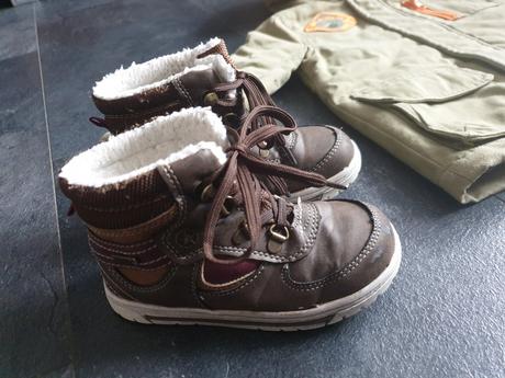 Bunda grátis čižmy, lupilu,92