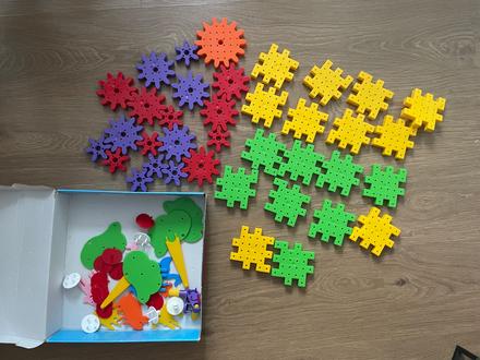 2x stavebnica georello,