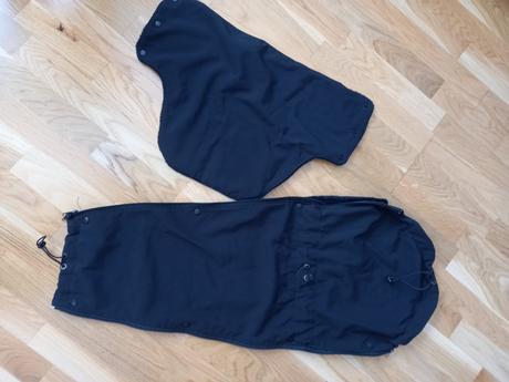 Vsadka na nosenie s nakrcnikom. 2 druhy zipsov, 