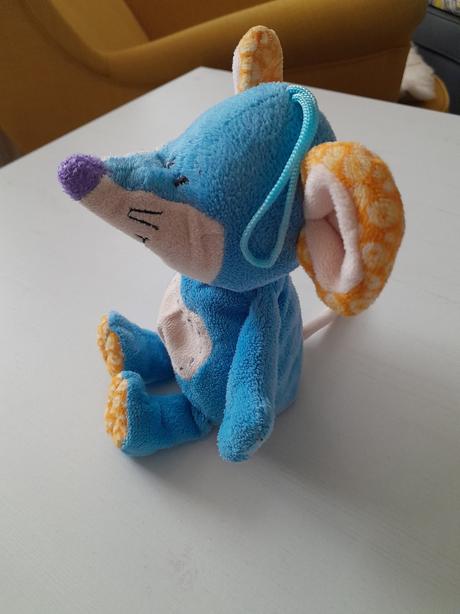 Myška so šušťavými uškami, 