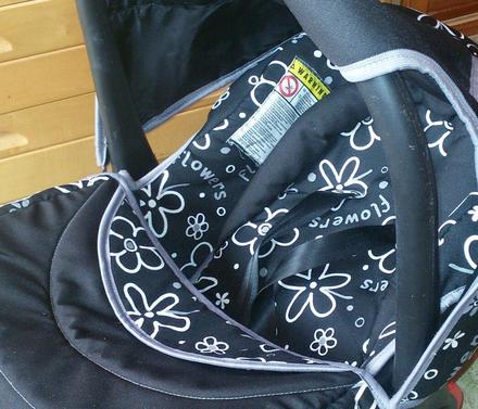 Vajíčko- autosedacka, 