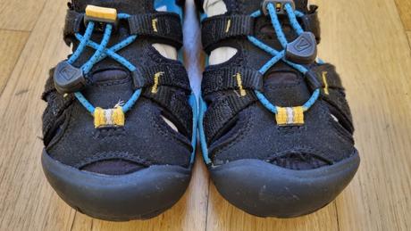 Sportove keen sandalky, keen,32