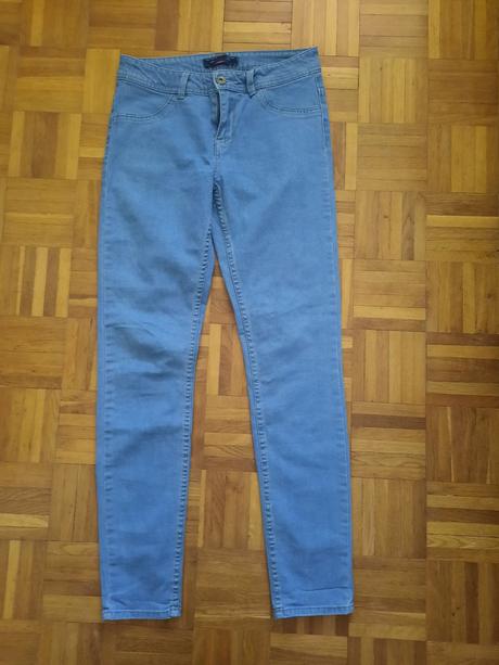 Dámske rifle, bershka,s