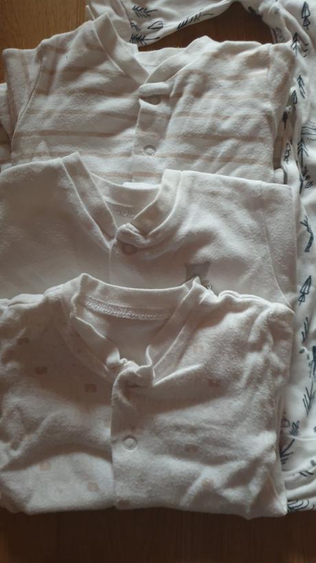 Balíček neutrálnych pyžamiek 68, lupilu,68