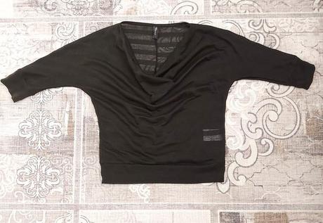 Top s netopierím rukávom, voľnejší strih, m