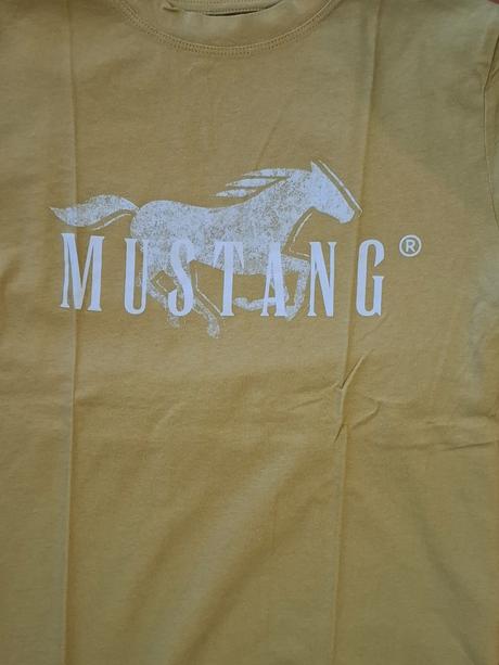 Tricko, mustang,s