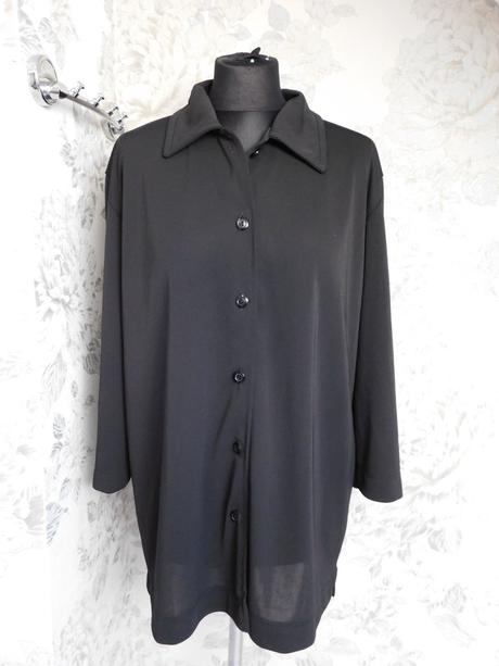 Luxusna košelova bluzka,čiernej farby,z mierne ela, 42