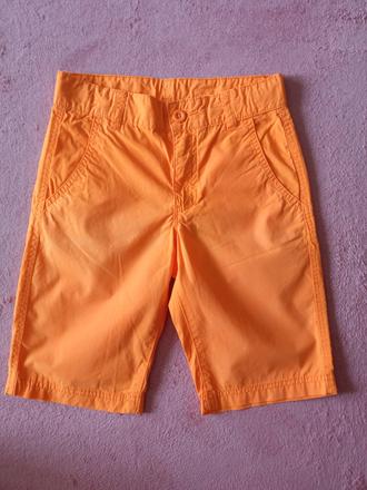 Bermudy, benetton,128