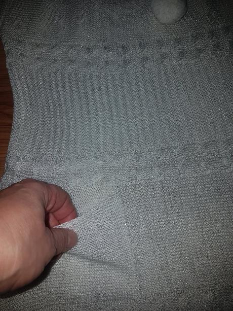 Zaujímavá vesta,pončo,sveter, s