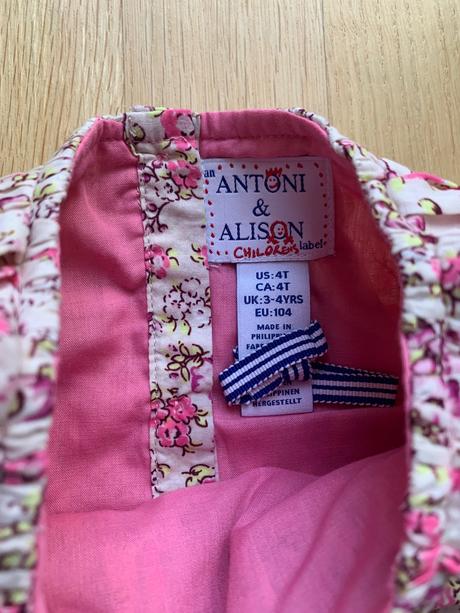 Nadherne letne saty, antony,104