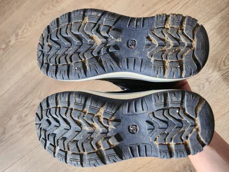 Zimne čižmy 28 dinosaury, 28