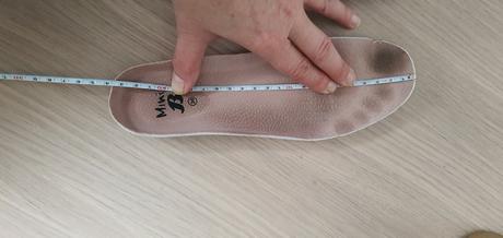 Pekné teplé čižmičky, baťa,36