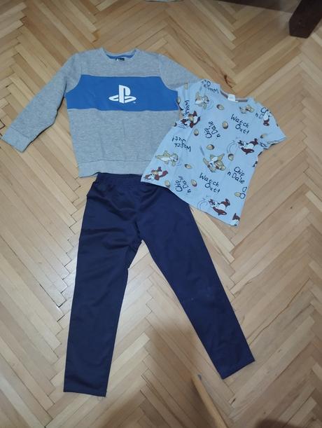 Balík oblečenia pre chlapca veľ.134,obuv 34., 122–134