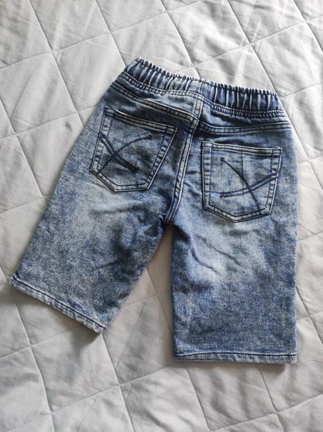 Elastické riflové bermudy, 116