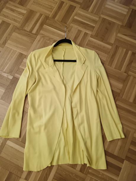 Perfektne elastické sako, 36