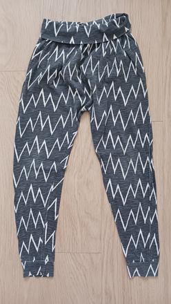 Haremove nohavice, 128