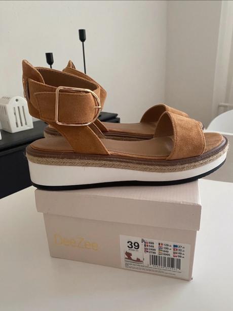 Sandále, 39