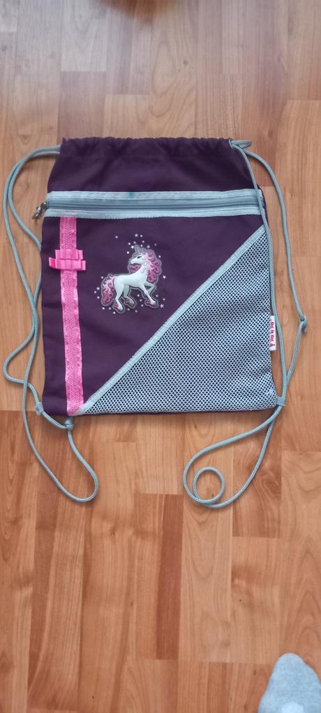 Vrecúško na telesnú, 