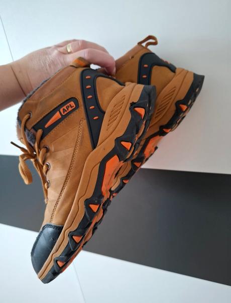 Moderné topánky na prechodné obdobie, deichmann,39