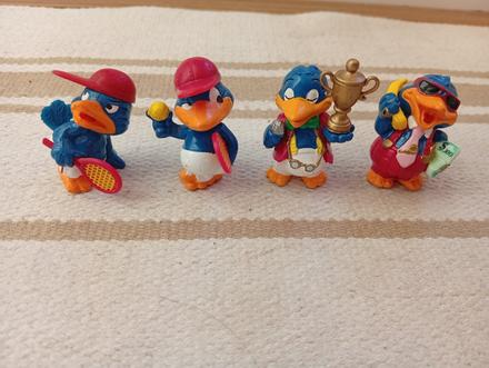 Kinder figurky,