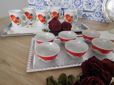 Porcelánové šálky zostatkové,tácne,miska,,