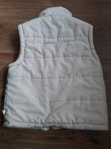 Vetrovková vesta, v. 128, 128