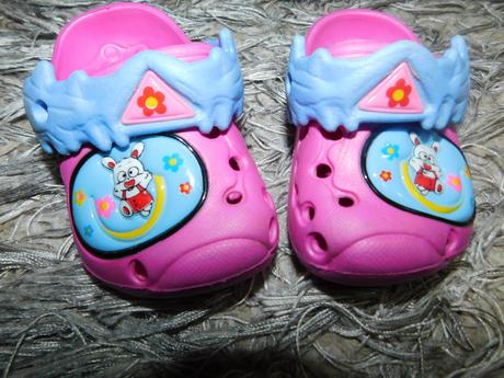 Sandalky +crosky, chicco,19