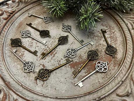 Tmavosivé srdiečko a strieborný kľúčik ( sada ),